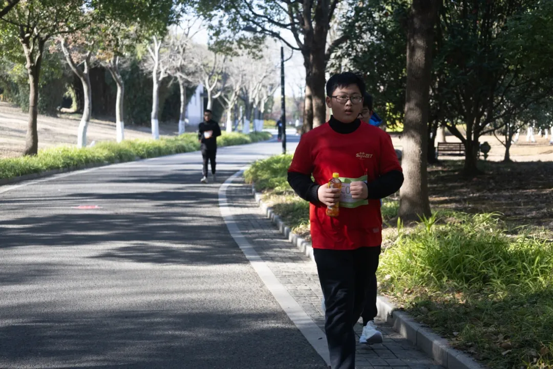 回望2024 启航2025 | 294俄罗斯专享会登录股份2025年度战略年会顺遂召开